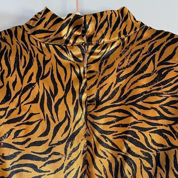 Likely Khaleesi Animal Print Long Sleeve Ruched Tie Mini Dress | SZ 2 | Gold - Picture 12 of 12